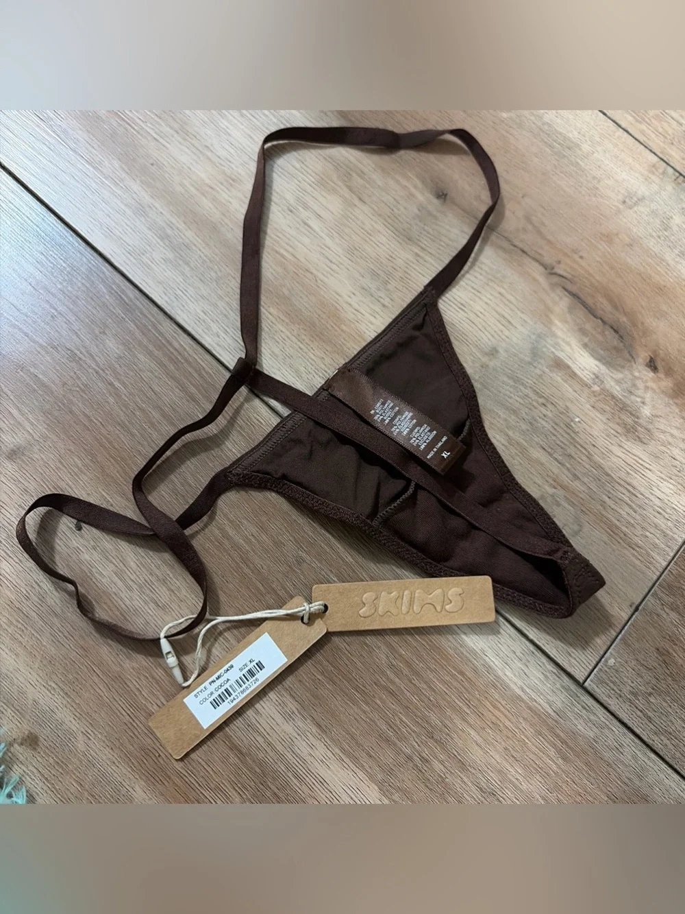 Skims Thong in color cocoa size XL